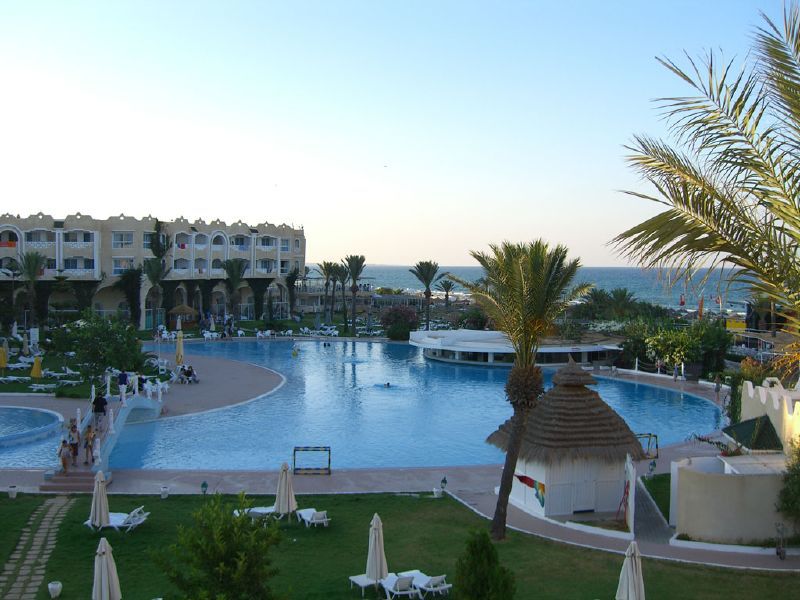 & Aqua Park Hotel 4*